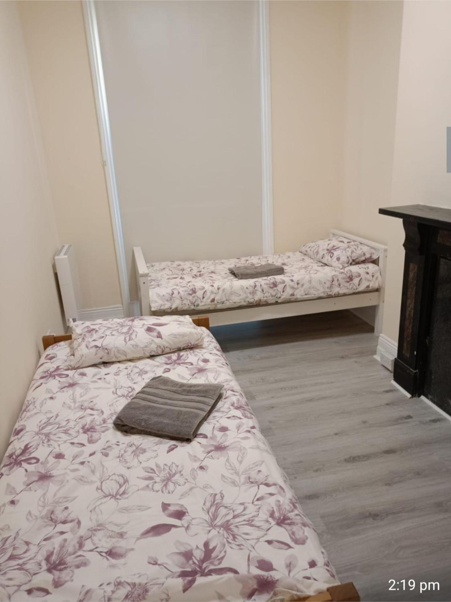 Cork York Palm Hotel Bagian luar foto